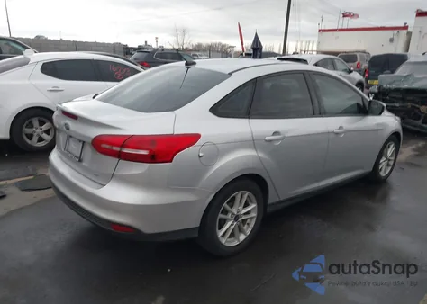 2018 Ford Focus Se z USA, uszkodzony, nr VIN 1FADP3F21JL205405